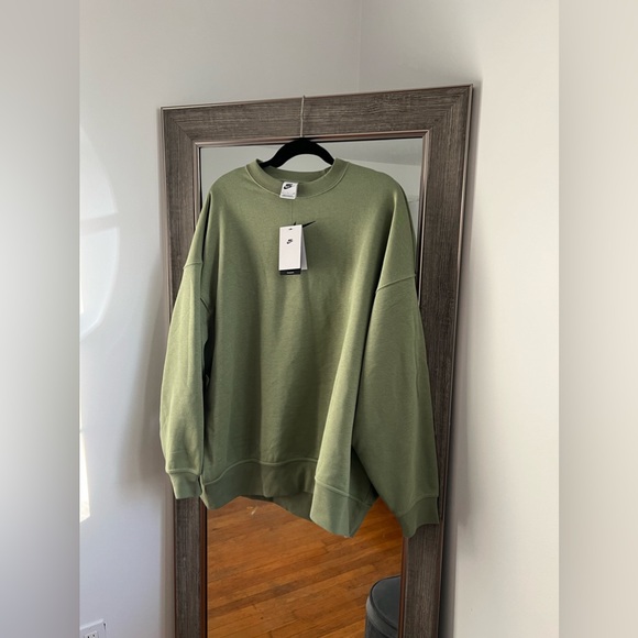 -SOLD- Womens Nike Phoenix Fleece Sweatshirt Oversize Size Small NEW - Picture 2 of 5